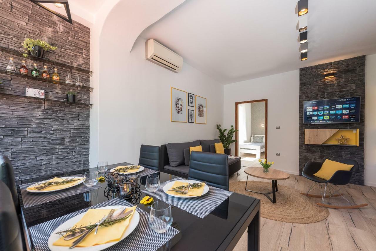Portos Apartment Zadar Eksteriør bilde